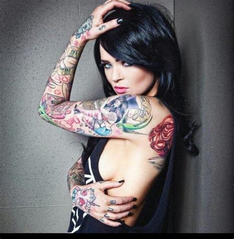 ♥ Tattoed Girls Inked Girls Hot Tattoos Girl Tattoos Tatoos Insane Tattoos Awesome Tattoos