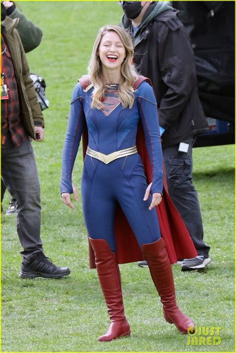 Full Sized Photo Of Melissa Benoist Supergirl Tied Up On Set 01 Photo