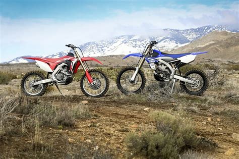 2017 Honda Crf450rx Vs Yamaha Yz450fx Full Test Cycle News