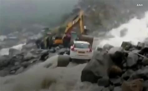 death toll from india and nepal floods passes 100 devastating landslides sweep away homes