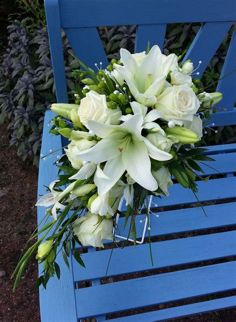 White Lily Shower Bouquet By Karens Uk White Lilies