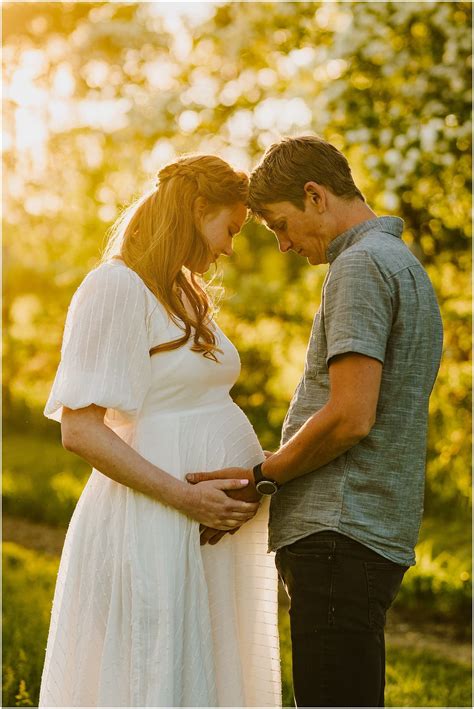 Couple Maternity Photos Maternity Photo Outfits Couple Pregnancy