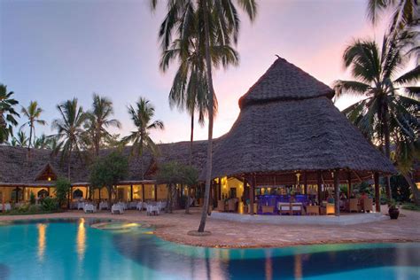 Hotel Zanzibar Kiwengwa Beach Bluebay Beach Resort 333travel