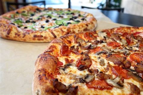 Vocelli Pizza Allison Park Menu Prices And Restaurant Reviews Food
