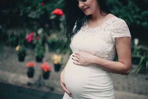 Guaranteed Ways How To Feel Beautiful While Pregnant