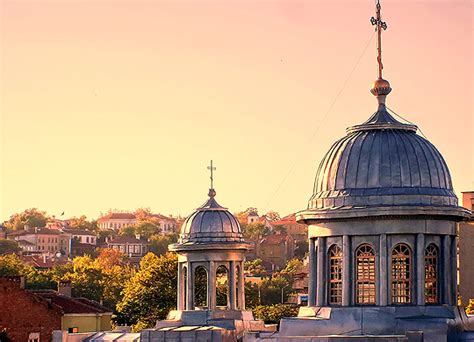 Συνορεύει δ με την πολωνία, β με τη λιθουανία, βα. Ευρώπη - Overseas Travel