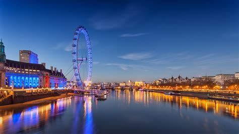 River London London Eye Ferris Wheel Lights Reflection River