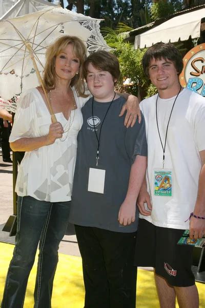 Actress Deidre Hall With Sons Stock Editorial Photo PopularImages