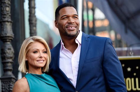 Kelly Ripa And Michael Strahan — See Pics Of The Former ‘live Co Hosts