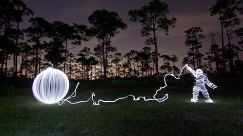 Light Painting The Outline Of A Person With Long Exposure Photography