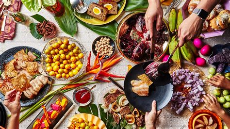 As a predominantly catholic nation, filipinos celebrate christmas with the religious activities associated with it. A Merry and Bright Filipino-American Christmas | Bon Appétit