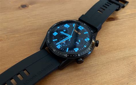 The follow up to the hugely successful huawei watch had a head start on its rivals, and went bigger, bolder and. Review: Huawei Watch GT2 - Pickr