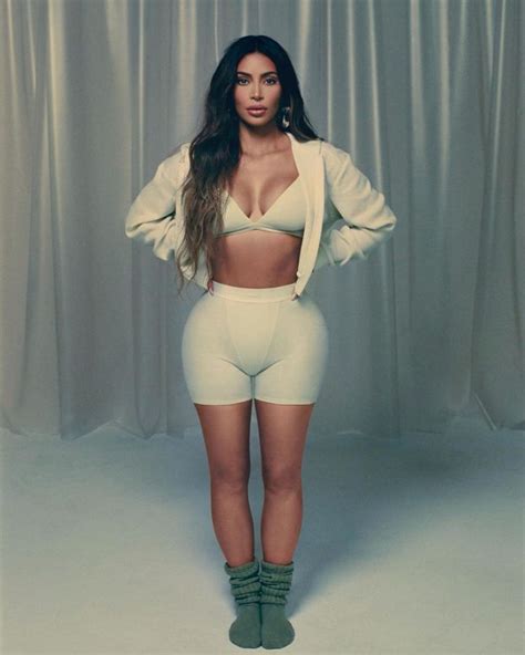 Kim Kardashian Sexy In Skims Collection End Photos The Fappening