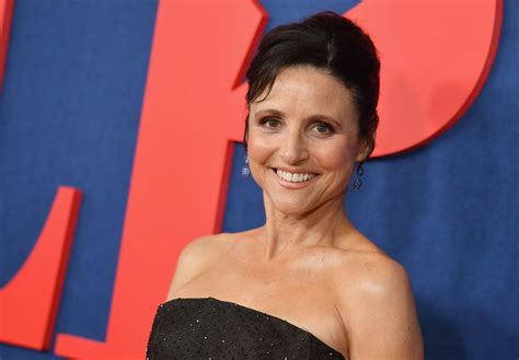 Julia Louis Dreyfus Veep Comeback Is Everything You Could Want And She