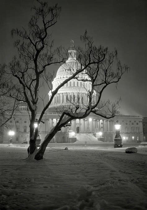 Us Capitol On A Snowy Night In 1935 1600x2286 Shorpy Historical