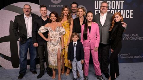 'Modern Family' cast opens up about 10 years on television - ABC News