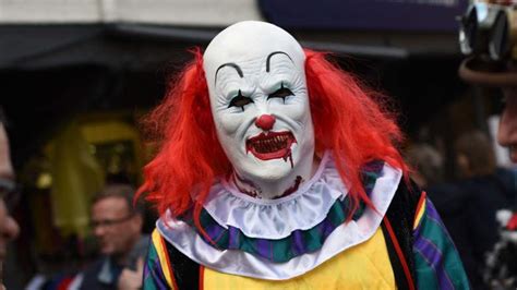 Creepy Clown Sightings Should We Be Concerned For Our Safety