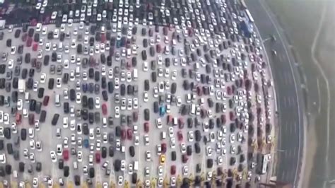 Chinas Massive Golden Week Traffic Jam