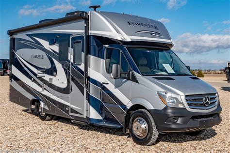 Top 5 Best Class C Motorhomes Under 10000 Lbs Rvingplanet Blog