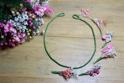 tutoriel couronne de fleurs séchées diy l atelier lutèce