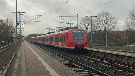 BR 425 Der S Bahn Rhein Neckar Als S3 Nach Karlsruhe Hbf Bei Der