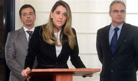 Justiça Suspende Nomeação De Primeira Dama Como Secretária Em Minas Brasil 247