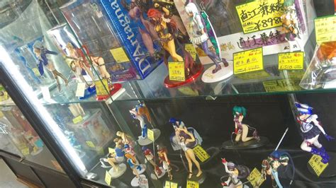 For the latest anime figures from good smile company, alter, kotobukiya, bandai, max factory and so much more, hobbylink japan is your place to shop! Anime Figure Shopping in Japan - Japanese Recycle/Thrift ...