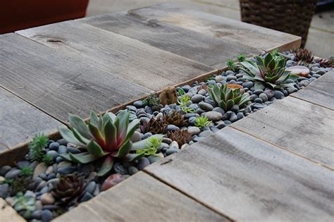 Oh so lovely blog shares a super affordable, easy, and cute diy succulent centerpiece tutorial. DIY Patio Table With Built-In Succulent Centerpiece ...