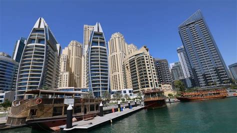 Dubai Police Arrest Group Over Nude Balcony Shooton April At