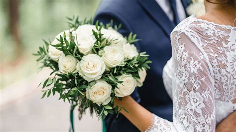 Why Brides Carry Bouquets Mental Floss
