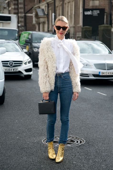How To Wear Skinny Jeans 25 Outfits You Need To See Stylecaster