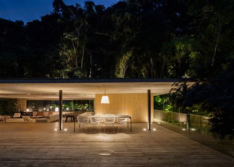 Rooftop Infinity Pool Overlooks The Brazilian Rainforest From Studio