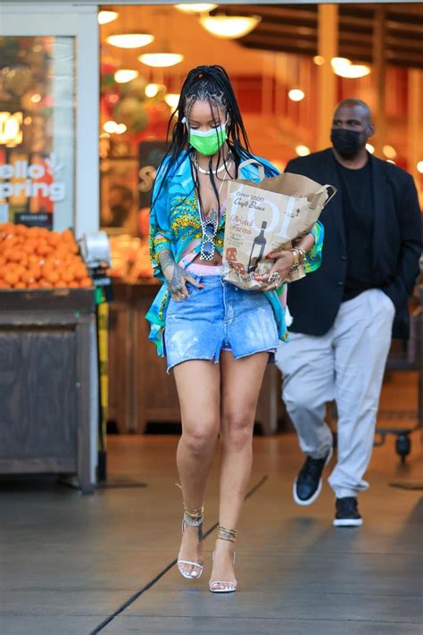 Rihanna Just Wore The Perfect Its Summer Outfit Who What Wear