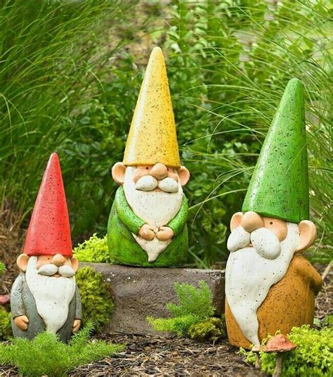 Pin By Britta Thomsen On Töpfern In 2020 Gnome Garden Garden Gnomes