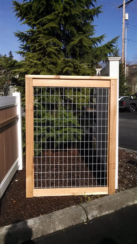 Full Panel Cedar Fence With Galvanized 2x4 Grid Cedar Fence
