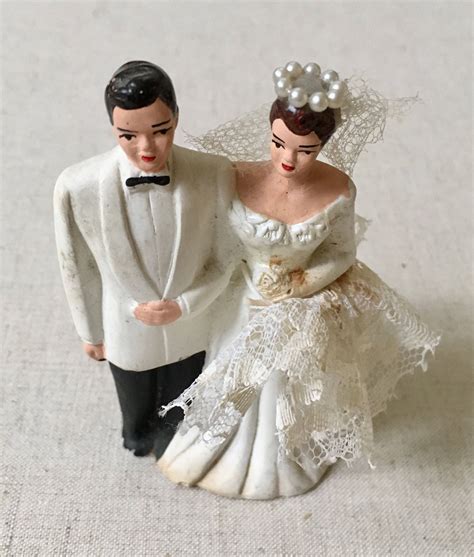 Vintage Wedding Cake Topper Bride And Groom Chalkware Ceramic Antique Retro Wedding Cake