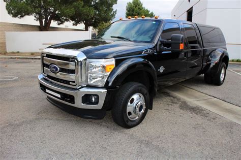 Sell Used 2011 Ford F 450 Super Duty Crew Cab Lariat Ultimate In