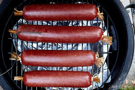 In a large bowl, mix together the ground beef, mustard seed, garlic powder, liquid smoke, curing salt, and pepper this recipe is awesome and the flavor is incredible, way better than any hickory farms summer sausage. Bradley Smoker Summer Sausage Recipe | Besto Blog
