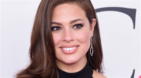 Ashley Graham Hits Back At Internet Trolls With Sexy Unedited Photos On Instagram Huffpost Style