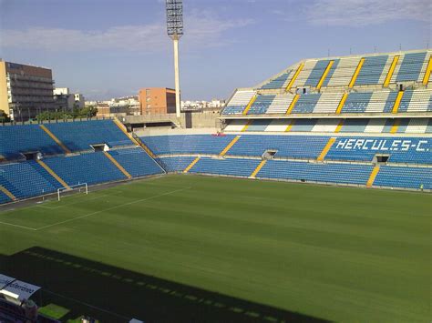 The estadio martínez valero is a stadium located in the spanish city of elx in the province of alicante, valencian community. Fichier:Estadio José Rico Pérez en obras.jpg — Wikipédia