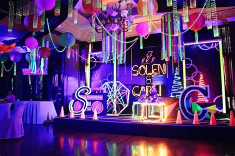 51 Theme Party Ideas From Actual Party Planners Stylecaster
