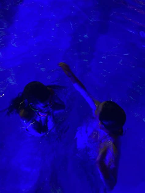 Night Pool Party Aesthetic Night Aesthetic Blue Aesthetic Pool At