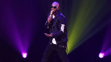 spotify removes r kelly from playlists due to ‘hateful conduct policy the hill