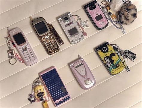 Flip Phones And Phone Charms ︎ Cute Little Things Girly Things Flip