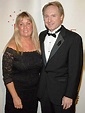 Dan Brown Age, Wife, Family, Biography, Facts, Net Worth & More ...