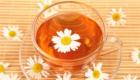 8 Effective Home Remedies To Alleviate Rosacea Symptoms
