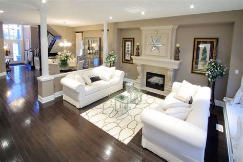New Home Interiors And Features Photo Gallery Model Home Decorating