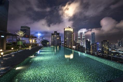 Most of the infinity pools in the city are part of a hotel and for those who are staying in the hotel for a period of time, they can take advantage of this facility. Cool Hotels In Kuala Lumpur With Infinity Pool Views Of ...