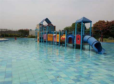 The state of the art swimming pool complex which was launched backed in july is now fully functional and open for coaching. Kids Parks and Playing Areas in Lahore