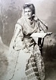 Elisabetta di Wied. Sotto falso nome - ritratto della regina romena al ...